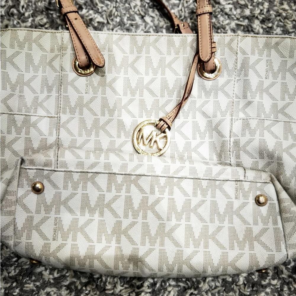 Mikel kores original bag